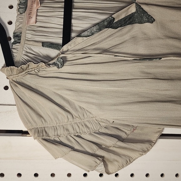 Philosophy Size Large Lightweight Blouse V-Neck Flutter Sleeve Gray - Picture 3 of 7